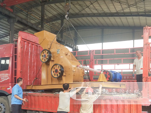 雙轉(zhuǎn)子錘破發(fā)貨現(xiàn)場