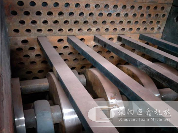 箱式破碎機(jī)內(nèi)部結(jié)構(gòu)